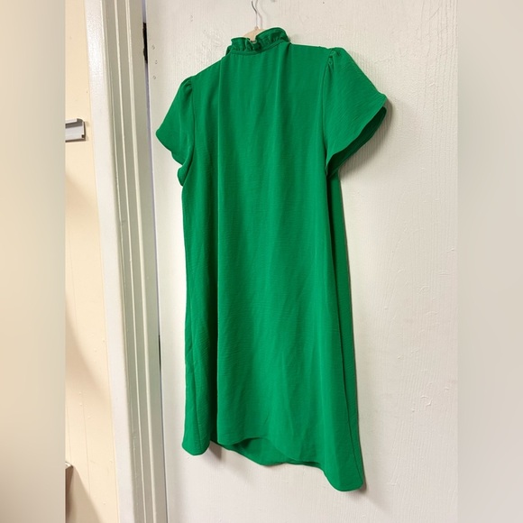 DKNY Vibrant Green Mock Turtleneck Envelope Sleeve Minidress - Picture 3 of 7